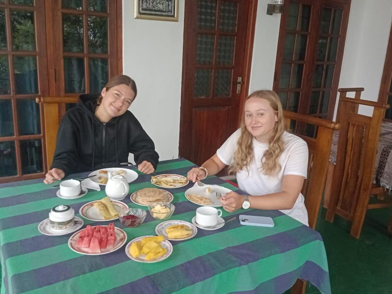 Mature Home Ella Zewnętrze zdjęcie
